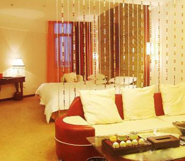 Crown Hotel