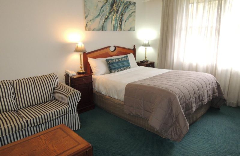 New England Motor Lodge