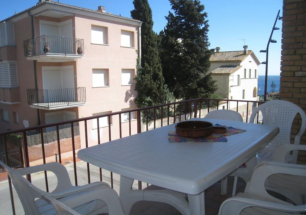 Apartamentos Port-Pelegri