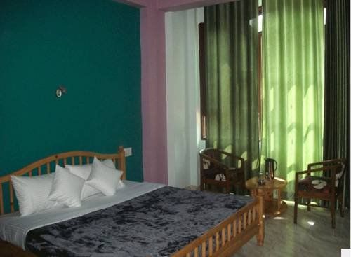 Hotel Bains Regency