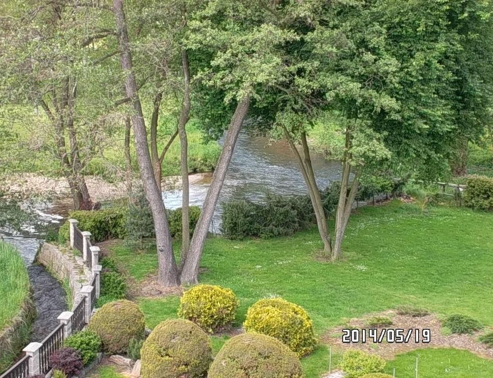 Outdoor Pictures 24