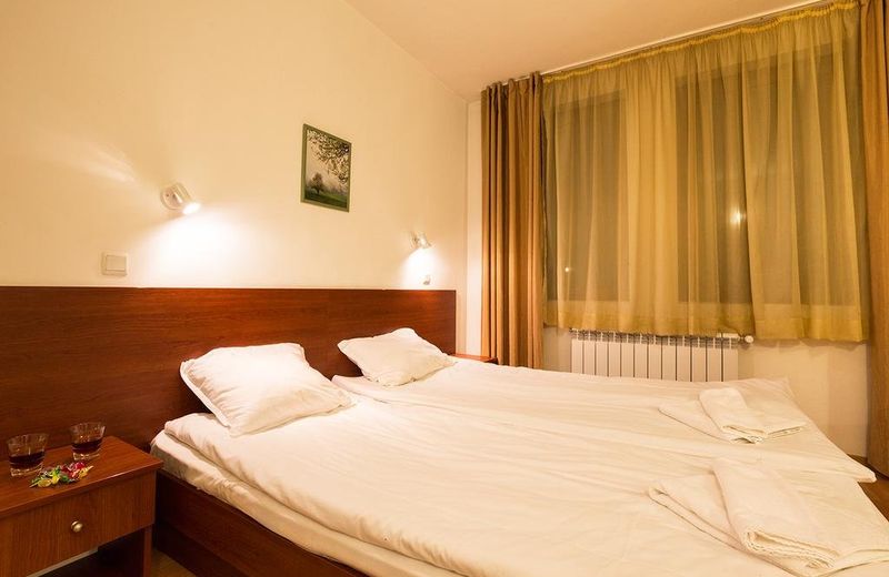 EDELWEISS PARK HOTEL