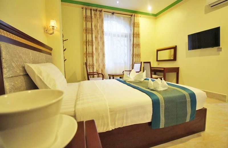 Takhmao Good Health Hotel