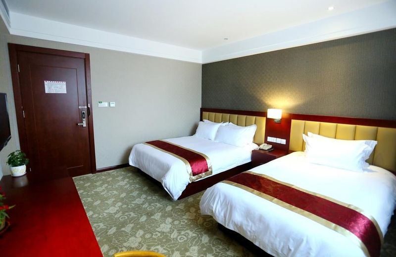 Shanghai East China Hotel