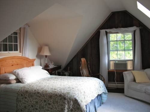 Mountain Meadow Inn Bed & Breakfast
