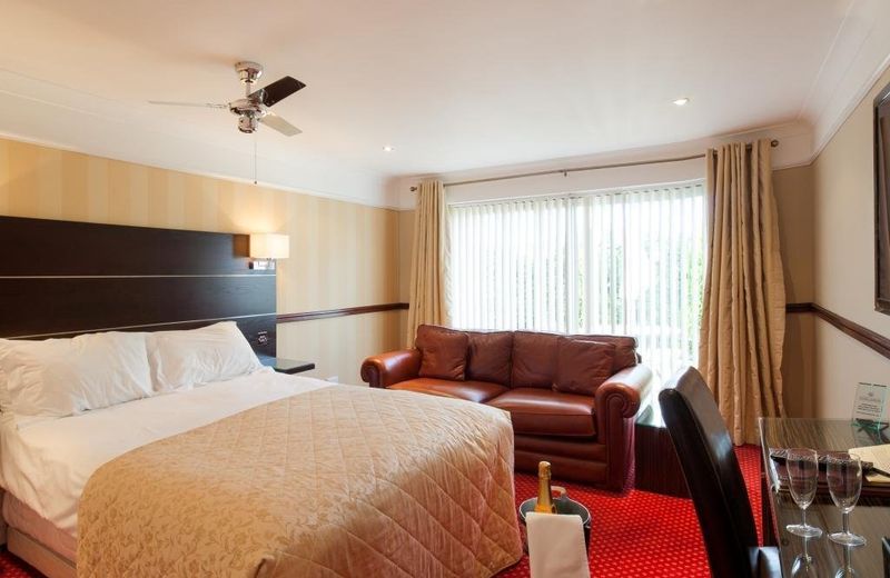 Hollies Hotel