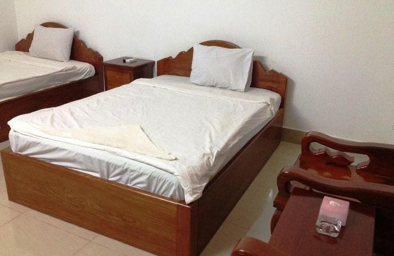 Ratanak Phnom Svay Hotel