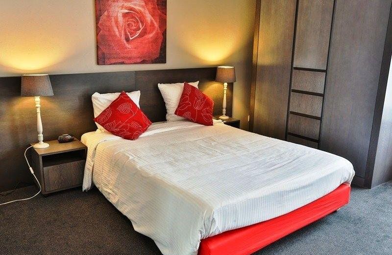 BEST WESTERN LEONARDO CHARLEROI