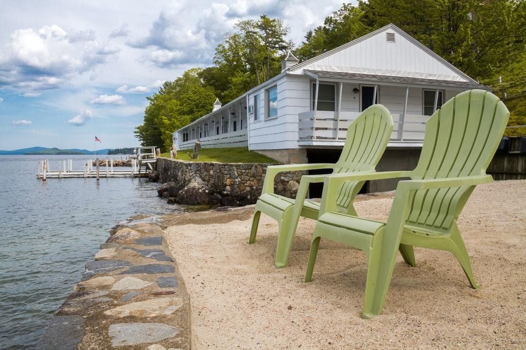 Belknap Point Inn