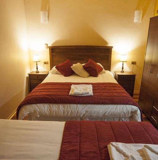 Hotel Montt Plaza