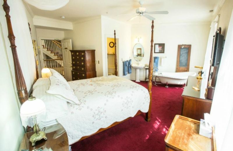 Currier Inn bed and Breakfast
