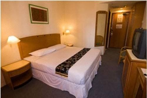 HOTEL NOBLE