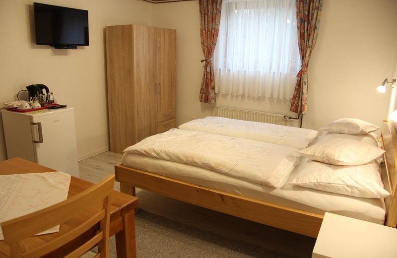 Apartment and Rooms Ivancica