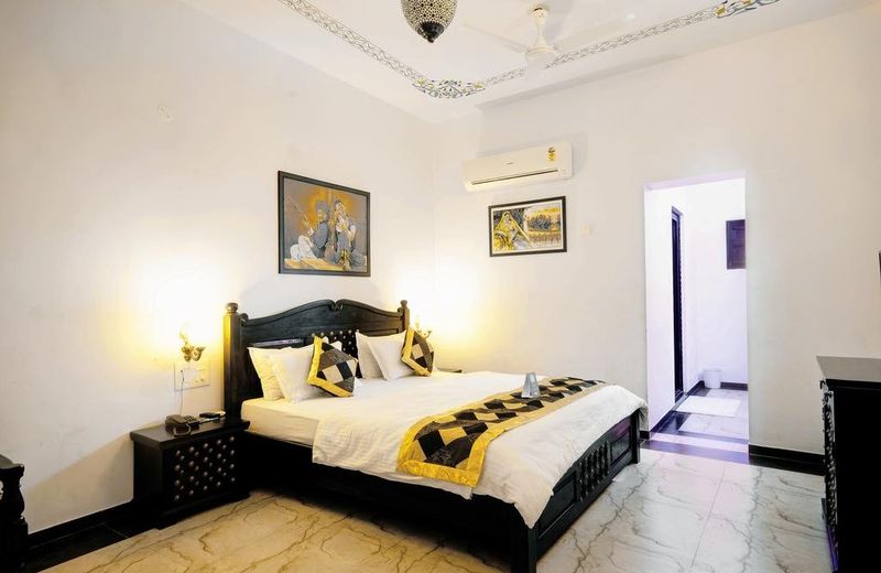 Chouki Dhani Resort