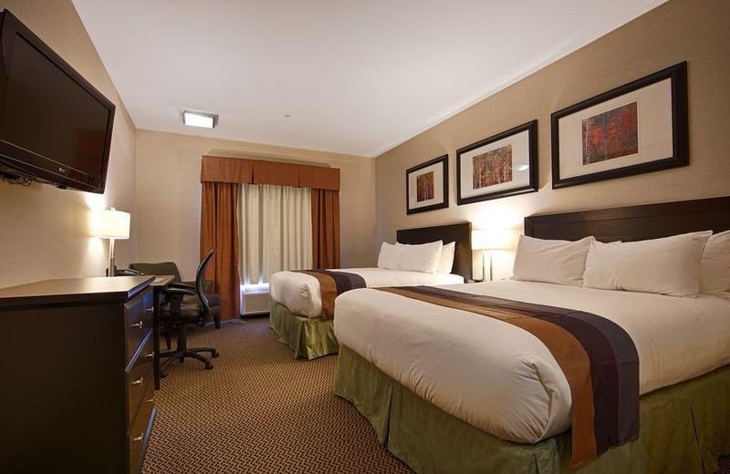 Best Western Wainwright Inn & Suites