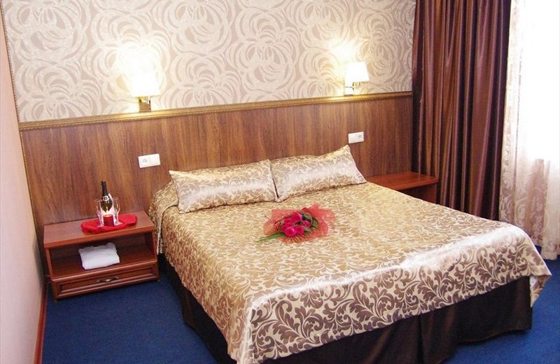 Zarechnaya Hotel