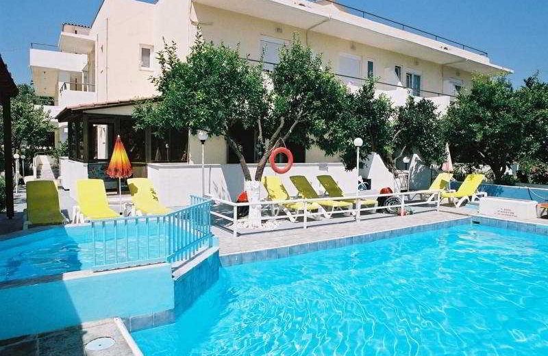 LEMON TREE PEFKOS