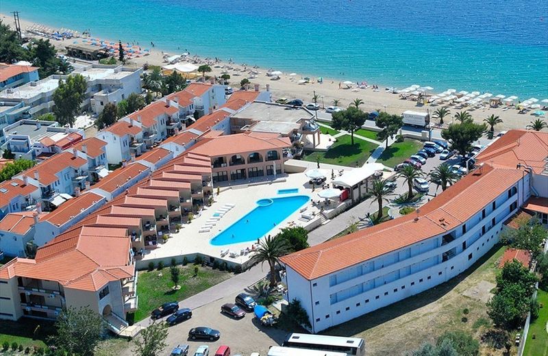 Toroni Blue Sea Hotel