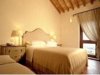Borgo Storico Seghetti Panichi