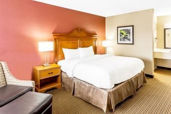 Ramada by Wyndham Salt Lake City North Temple