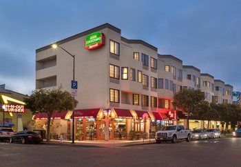 Courtyard by Marriott Fishermans Wharf