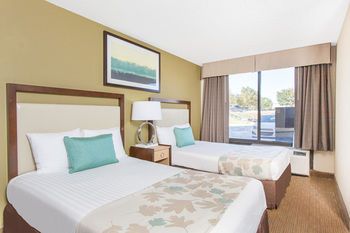 Hawthorn Suites Midwest City