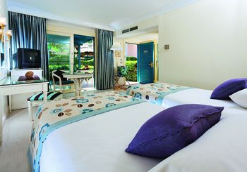 Cairo Pyramids Hotel