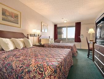 Days Inn & Suites by Wyndham Dayton North