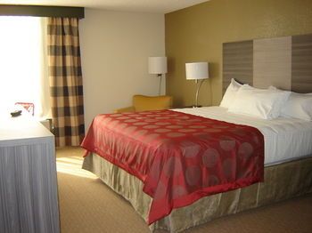 Ramada by Wyndham Wentzville