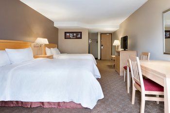 Days Inn by Wyndham Niagara Falls Near The Falls