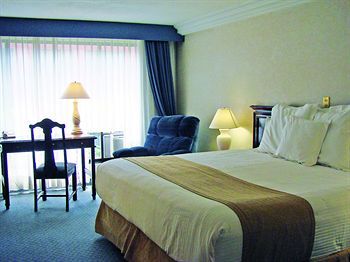 Radisson Hotel & Convention Center Toluca