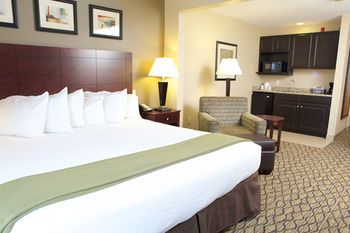 Holiday Inn Express Bloomington West, an IHG Hotel
