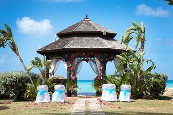 Blue Waters Resort and Spa