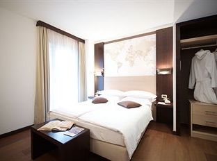 Hotel Image 2