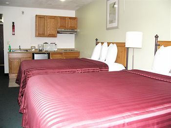 Oyster Bay Inn & Suites