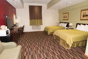 HomeTown Inn and Suites Belle Plaine