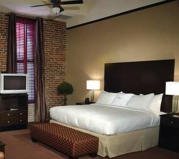 Homewood Suites by Hilton Indianapolis Downtown