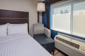 Holiday Inn Express - Sunnyvale - Silicon Valley, an IHG Hotel