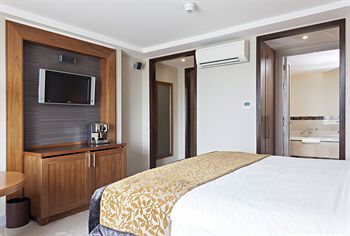The Kingsley Hotel