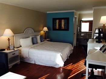 Vero Beach Inn & Suites Vero Beach I-95