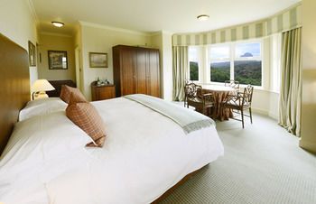 Inver Lodge