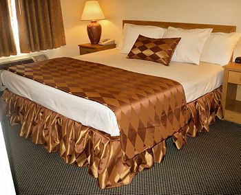 Island Suites