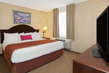 Hawthorn Suites by Wyndham Cincinnati