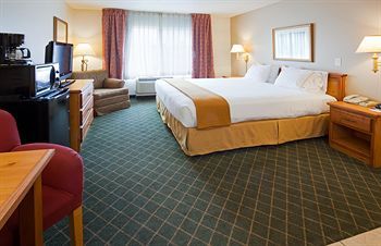 Holiday Inn Express & Suites Yankton, an IHG Hotel