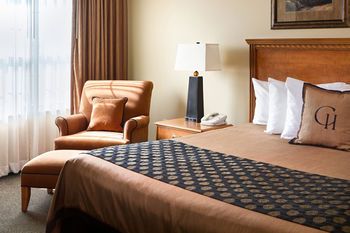 ClubHouse Hotel Sioux Falls