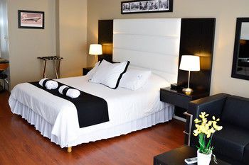 Pocitos Plaza Hotel