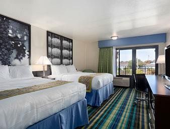Super 8 by Wyndham Vallejo/Napa Valley