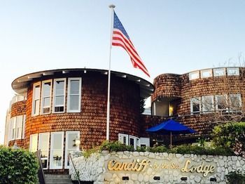Cardiff By The Sea Lodge
