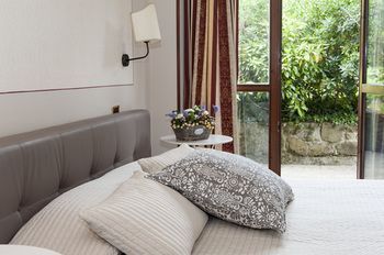Hotel Monti