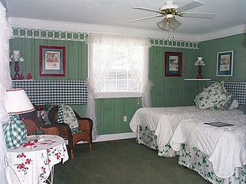 Garden Walk Inn
